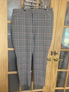 158. Women’s Plaid Dress Pants - Black, White, and Hint of Red/Orange. NWOT